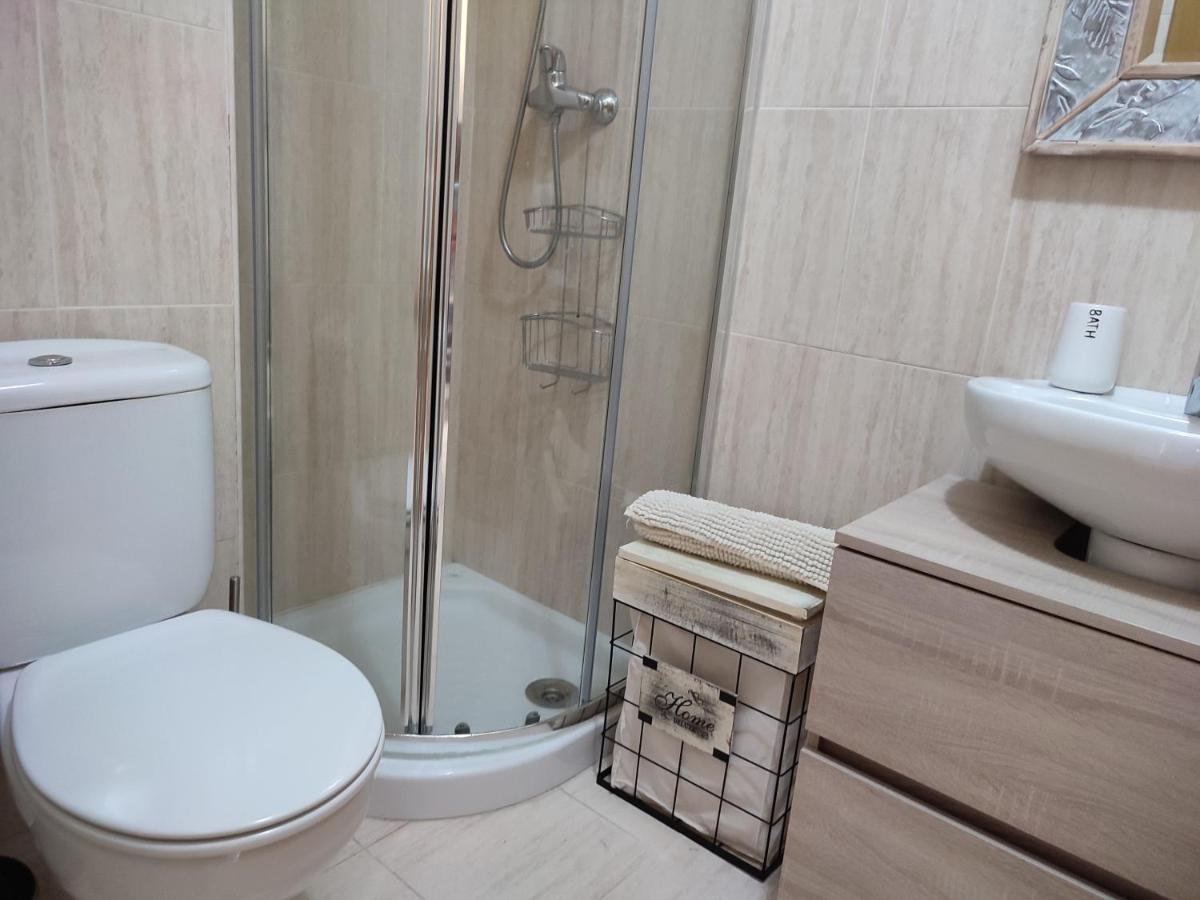 Junto Playa Levante Con Terraza Chill-Out-2 Wcs-A Estrenar Gemelos 23 貝尼多姆 外观 照片